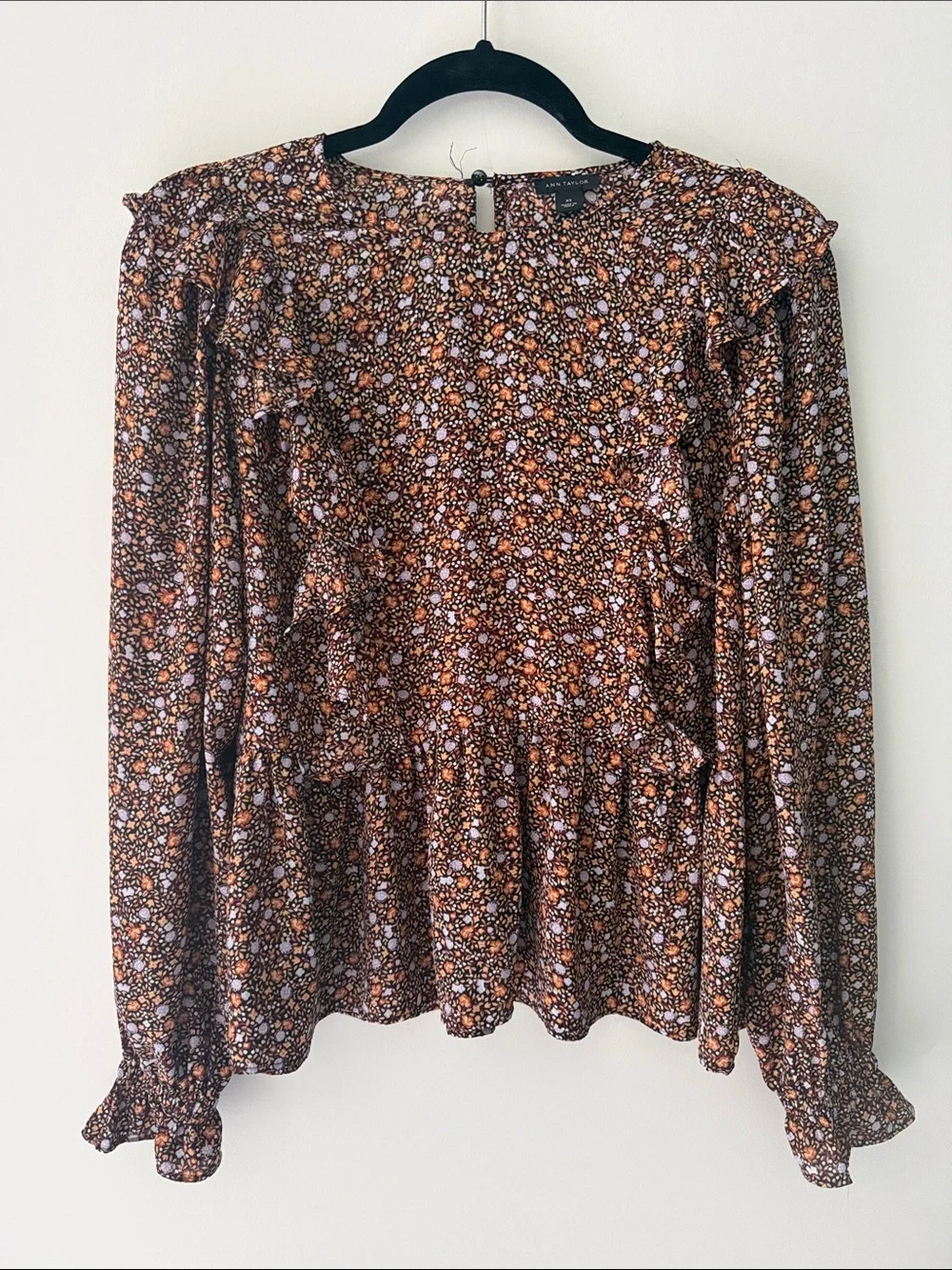 Ann Taylor Ruffle Top - Picture 1 of 4